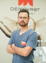 Стоматолог-хирург, имплантолог Олег Владимирович Евдокимов