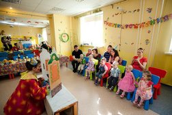 Детский центр развития и досуга Дочки-Сыночки, с рейтингом 3 - находится по адресу Санкт-Петербург, Колпино, Павловская улица, 42 