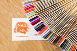 Студия маникюра Nail Me, с рейтингом 4.4 - находится по адресу Москва, Даев переулок, 33 
