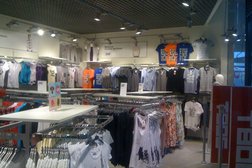 Магазин ТВОЕ, с рейтингом 3.3 - находится по адресу Россия, Санкт-Петербург, Пулковское шоссе, 25к1 