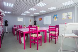 Школа вязания Свитер, с рейтингом 4.9 - находится по адресу Москва, Новослободская улица, 45В 