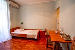 Пансионат Дача Бекетова, с рейтингом 4.8 - находится по адресу Республика Крым, Алушта, Комсомольская улица, 17 