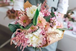 Салон флористики Luli flowers, с рейтингом 4.5 - находится по адресу Москва, пос. Коммунарка, улица Александры Монаховой, 95 к1 