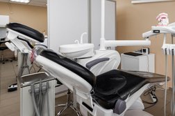 Стоматология Kn, с рейтингом 4.5 - находится по адресу Москва, улица Академика Семёнова, 3 