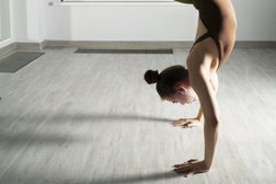 Студия растяжки Nuga stretching, с рейтингом 4 - находится по адресу Московская область, посёлок городского типа Боброво, Лесная улица, 14 