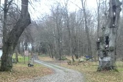 Пансионат Варежкино, с рейтингом 2.6 - находится по адресу Калининградская область, посёлок Вершково, 1 