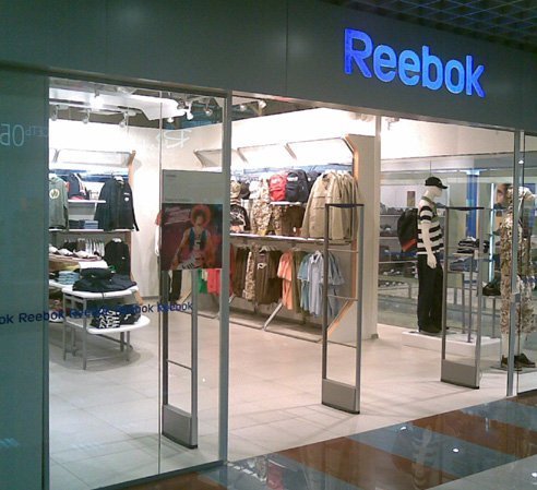 Большой Магазин Reebok В Москве