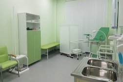 Медицинский центр МедЛайн, с рейтингом 4 - находится по адресу Московская область, Звенигород, микрорайон Супонево, к7 