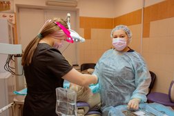 Центр семейной стоматологии Елены Захаровой, с рейтингом 4.3 - находится по адресу Екатеринбург, ул. Готвальда, д. 21, к. 3 