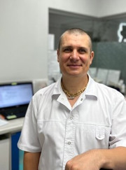 Стоматолог-ортопед Александр Владимирович Рыбась