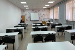 Автошкола Гринлайн, с рейтингом 4.7 - находится по адресу Хабаровск, проспект 60-летия Октября, 204 