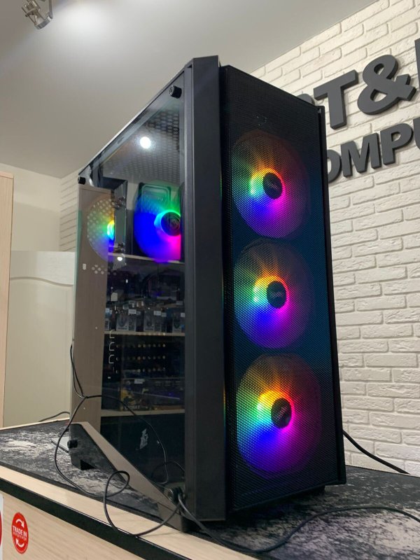 Everest Computers