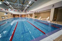 Спортивно-оздоровительный центр Orange Fitness, с рейтингом 3.2 - находится по адресу Краснодар, Кубанская набережная, 1 