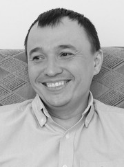 Стоматолог, имплантолог Вадим Евгеньевич Свинобаев