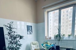 Клиника Спасение, с рейтингом 4 - находится по адресу Екатеринбург, Железнодорожный район, микрорайон Старая Сортировка, Маневровая улица, 9 