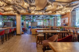 Ресторан RODINA Южной кухни, с рейтингом 4.5 - находится по адресу Краснодар, Рашпилевская улица, 106а 