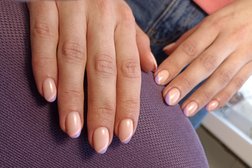 Кабинет ногтевого сервиса MoNa, с рейтингом 4 - находится по адресу Екатеринбург, Комсомольская улица, 6е 