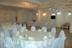 Ресторан Алма-Ата Hall, с рейтингом 3.7 - находится по адресу Алматы, Желтоксан, 148 