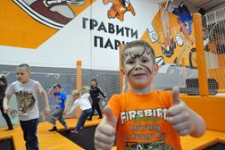 Батутный центр Гравити парк, с рейтингом 3.4 - находится по адресу Удмуртская Республика, Ижевск, улица 10 лет Октября, 32 