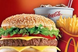 Ресторан быстрого питания Вкусно — и точка, с рейтингом 3.6 - находится по адресу Москва, проспект Мира, 39а 