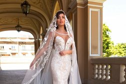 Салон свадебной и вечерней моды UniRenter.ru, с рейтингом 4.8 - находится по адресу Челябинск, Центральный район, 454048, улица Худякова, 12А 