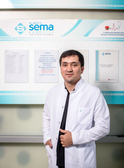 Уролог Асет Жаңабекұлы Жаңабек