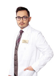 Главный врач, офтальмолог Артём Викторович Игнатьев