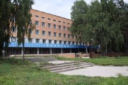 Поликлиника в Кольцово, с рейтингом 4.3 - находится по адресу Новосибирская область, рп. Кольцово, рабочий посёлок Кольцово, 21 
