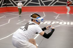 Клуб виртуальной реальности WARPOINT, с рейтингом 3.7 - находится по адресу Челябинск, Молдавская улица, 18с5 