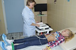 Клиника Педиатр и Я, с рейтингом 3.4 - находится по адресу Москва, улица Адмирала Лазарева, 52, корп. 3 