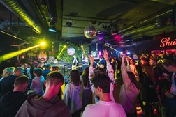 Бар Dirty Dance, с рейтингом 3.7 - находится по адресу Екатеринбург, улица Малышева, 51 лит А 