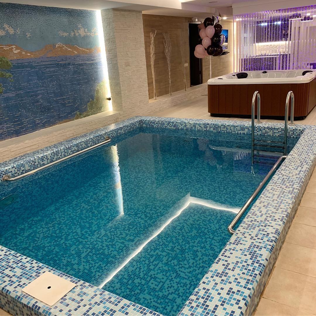 джакузи во владимире. ресторан джакузи. джакузи кинотеатр. джакузи во владимире. джакузи в публичном доме.