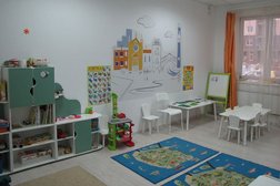 Частный английский детский сад Sun School, с рейтингом 3.8 - находится по адресу Московская область, Красногорск, Спасская улица, 1 к1 