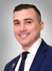 Риелтор Юрий Банников