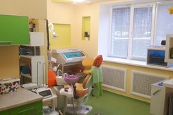 Стоматологическая клиника Лайм, с рейтингом 3.2 - находится по адресу Воронеж, 45 Стрелковой Дивизии, 251д 