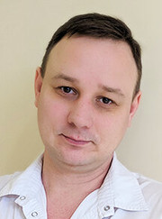 Имплантолог, стоматолог Вадим Александрович Ивакин