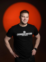 Тренер по бодибилдингу, тренер по жиму лёжа Тимур Долбышев