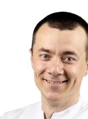 Стоматолог, стоматолог-терапевт Денис Викторович Сиромаха