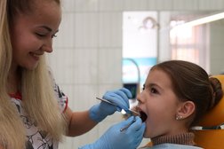 Детская стоматология Золотое Яблоко, с рейтингом 4 - находится по адресу Омск, Архитекторов бульвар, 14/1 