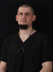 Стоматолог-терапевт Магомедшамиль Забитович Абакаров