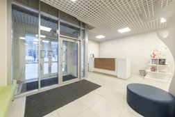 Начальная школа Summerhill, с рейтингом 4.7 - находится по адресу Москва, посёлок Коммунарка, улица Потаповская Роща, 20к2 