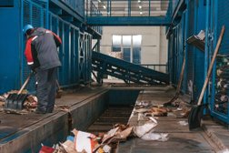 Компания по сбору и переработке отходов Петромакс, с рейтингом 2.2 - находится по адресу Московская область, Лобня, Индустриальная улица, 9 