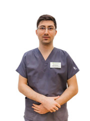 Хирург, лазерный хирург Иван Юрьевич Низамиди