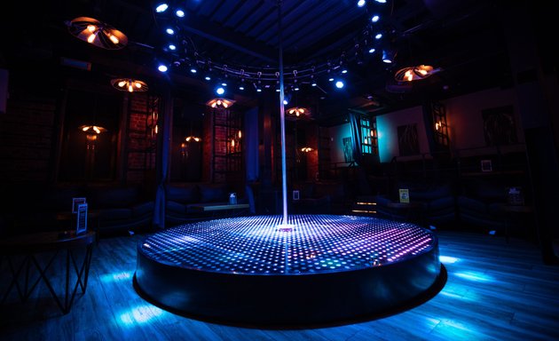 HD femdom porno Pantyhose yosh ayollar porno