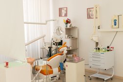 Центр стоматологии и имплантологии Стома-Люкс, с рейтингом 5 - находится по адресу Красноярский край, Таймырский Долгано-Ненецкий район, Дудинка, улица Островского, 15 