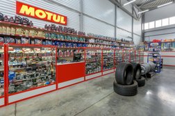 Автокомплекс Найман сервис, с рейтингом 4.5 - находится по адресу Ленинградская область, Ломоносовский район, деревня Малое Карлино, ​Пушкинское шоссе, 43А 