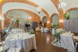 Банкетный зал-лофт Family loft, с рейтингом 4.8 - находится по адресу Санкт-Петербург, улица Комсомола, 2 