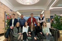 Рекрутинговое агентство В кадре, с рейтингом 4.7 - находится по адресу Екатеринбург, улица Добролюбова, 16/2 
