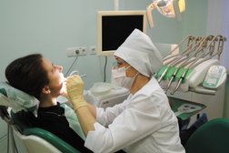 Стоматологическая клиника Клиника доктора Деревянко, с рейтингом 3.8 - находится по адресу Владимир, улица Диктора Левитана, 4г 