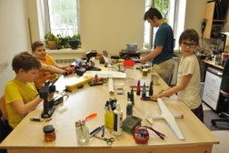 Школа робототехники Сумма технологий, с рейтингом 3 - находится по адресу Москва, район Коньково, 117485, Профсоюзная улица, 73 